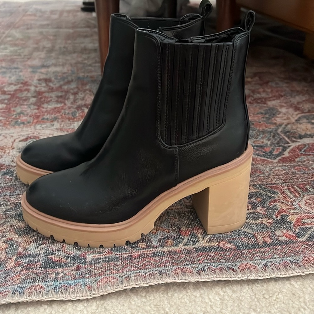Dolce Vita “Jetta” ankle booties